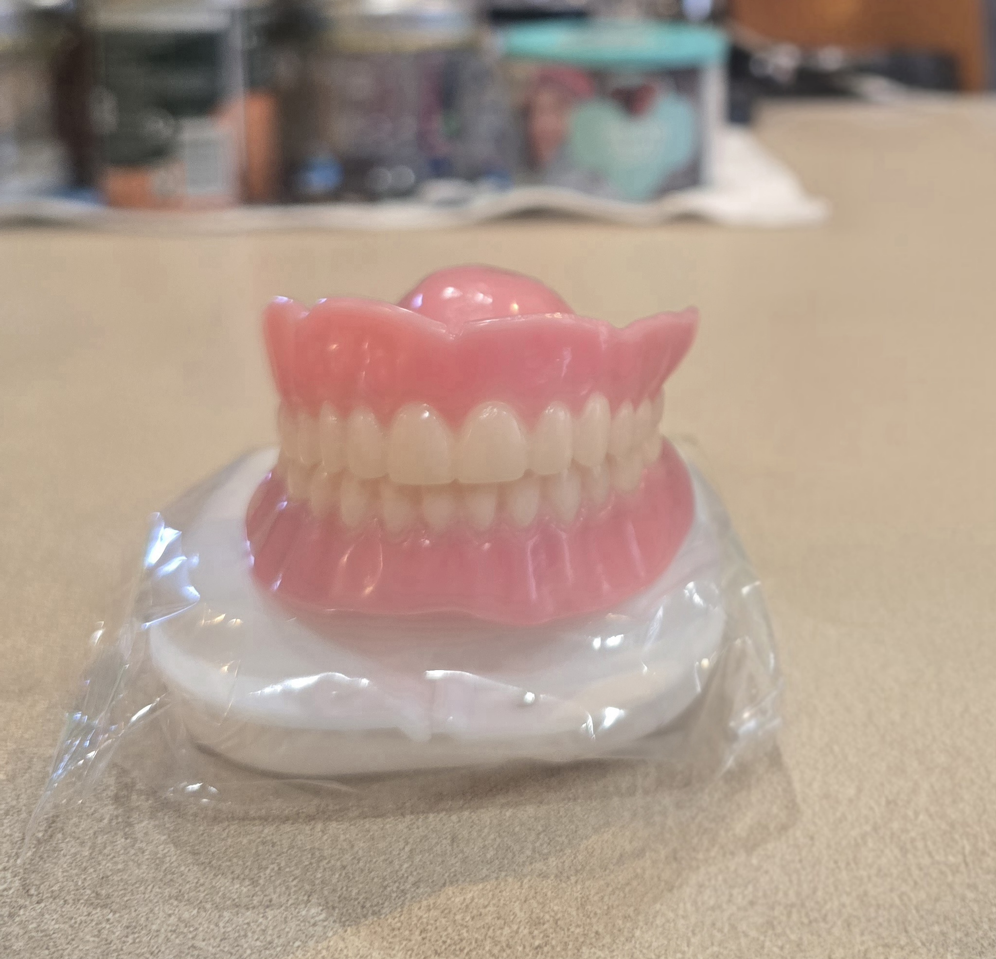 Aiken's Dental Lab complete upper & lower denture